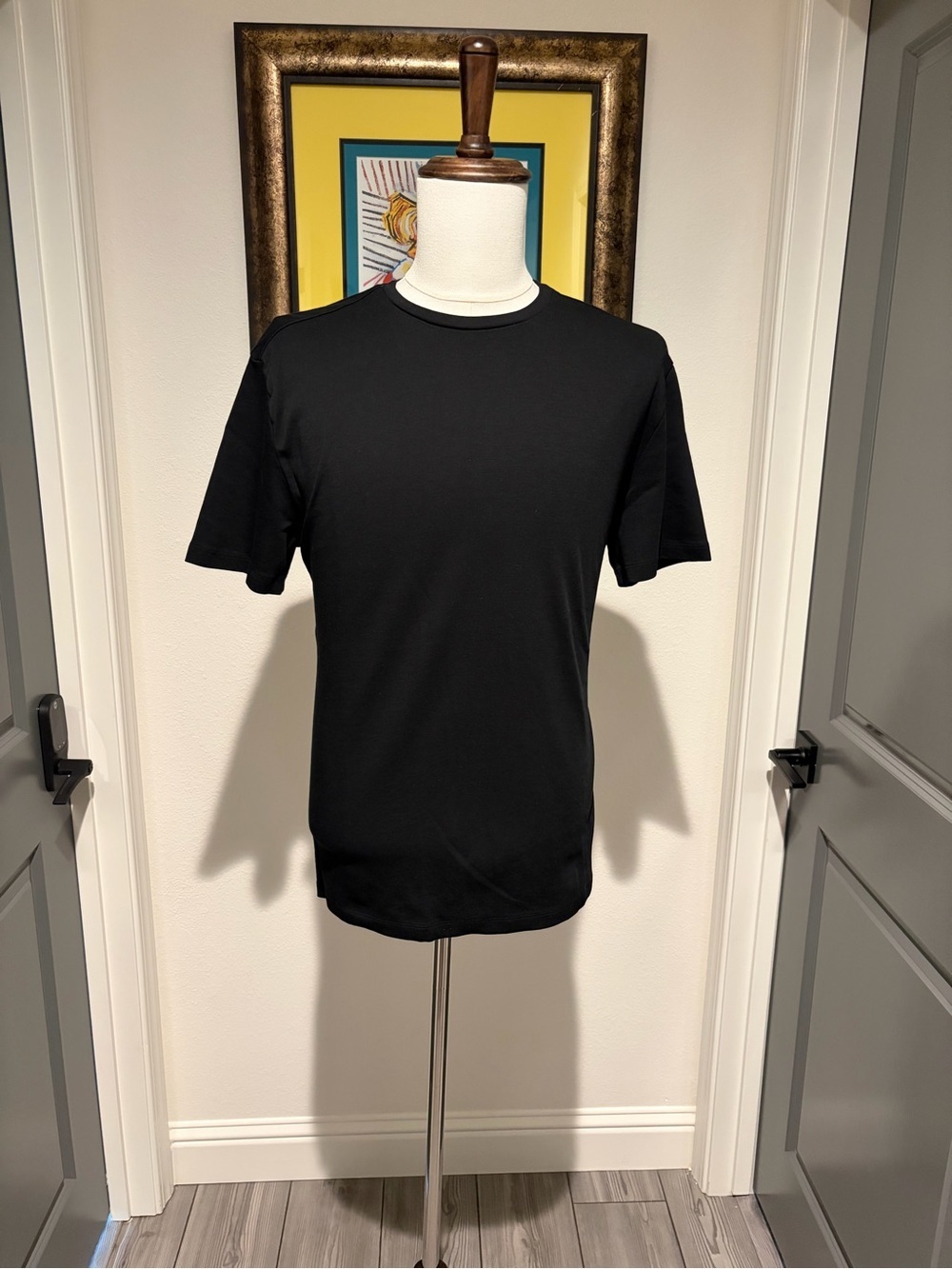Banana Republic Black Short Sleeve Crew Neck Shirt
